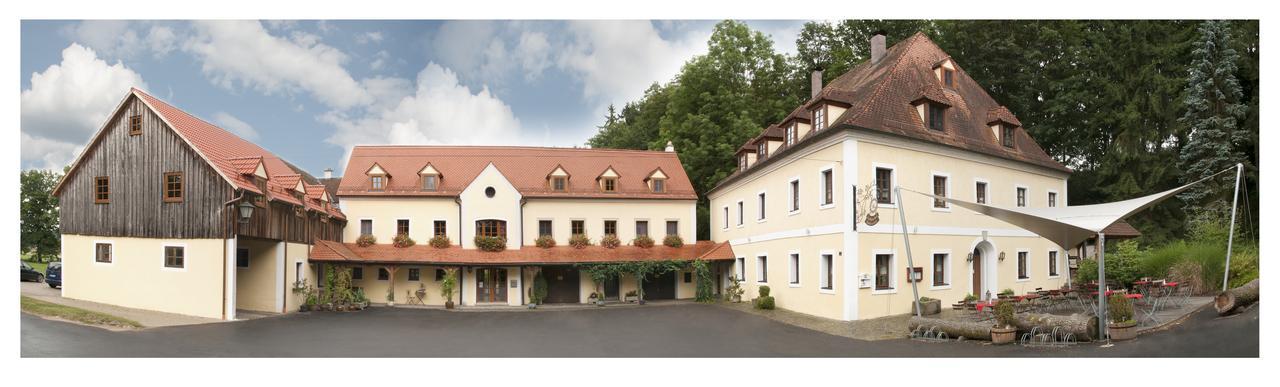 Landhotel Kahrmuehle Pressath Εξωτερικό φωτογραφία
